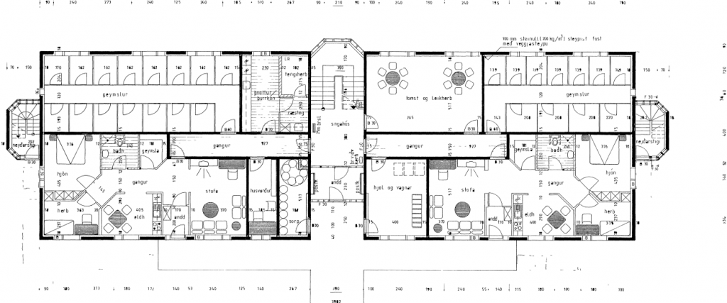 Útsteinn ground floor - storage units, laundry room and two-bedroom apartments