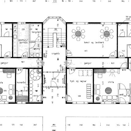 Útsteinn ground floor - storage units, laundry room and two-bedroom apartments